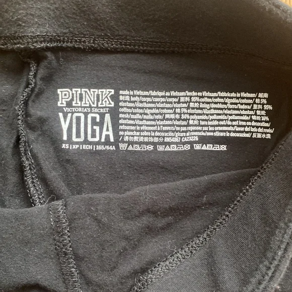 Victoria’s Secret PINK nation black xs leggings and socks - Picture 5 of 7